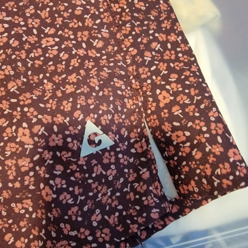 Gerry Burgundy/Brown Ditzy Floral Mini Pull On Active Skort or Skirted Shorts - Picture 3 of 10